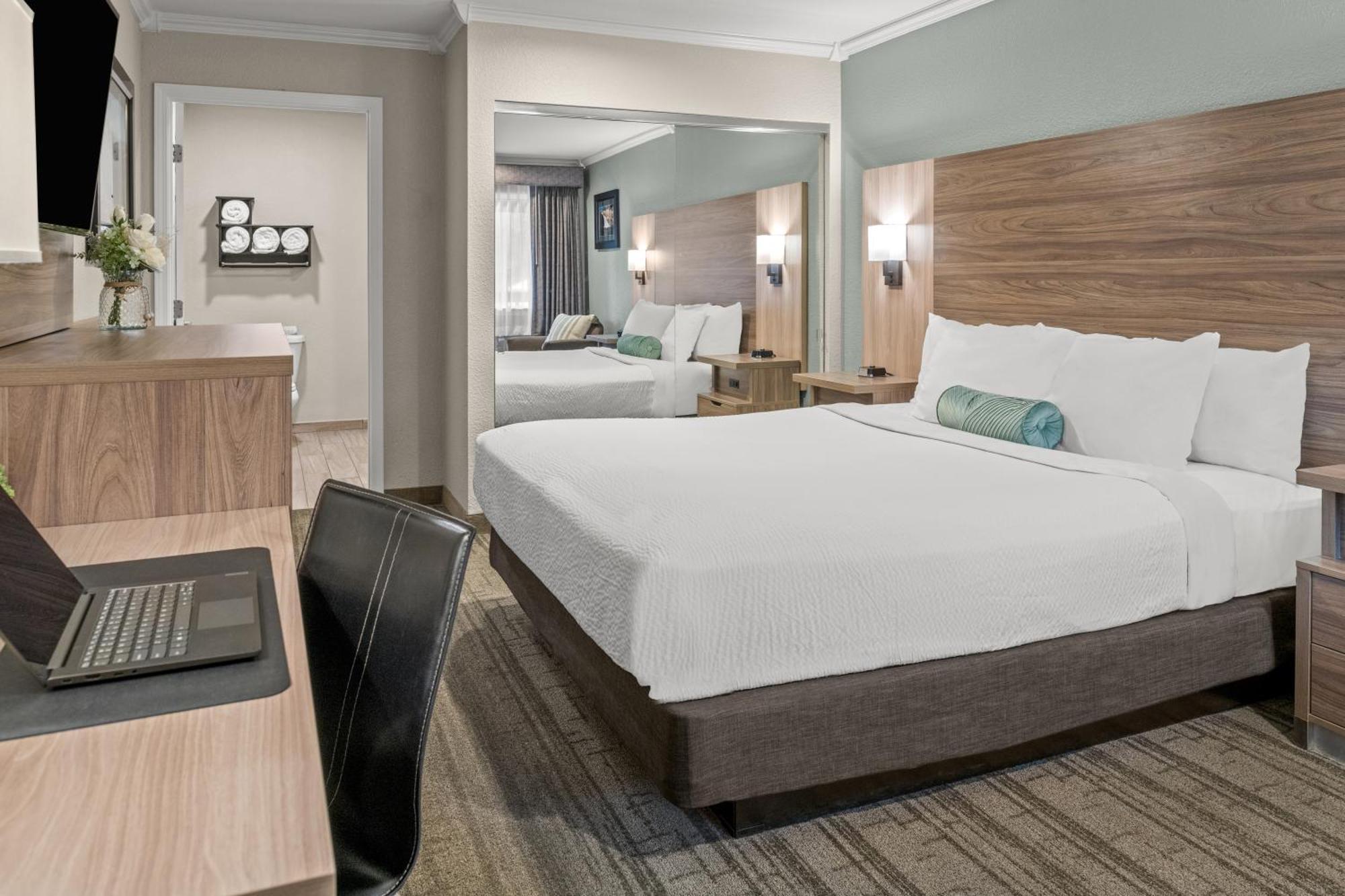 โยเสะไมต์ เวสต์เกต ลอดจ์ Hotel โกรฟแลนด์ ภายนอก รูปภาพ