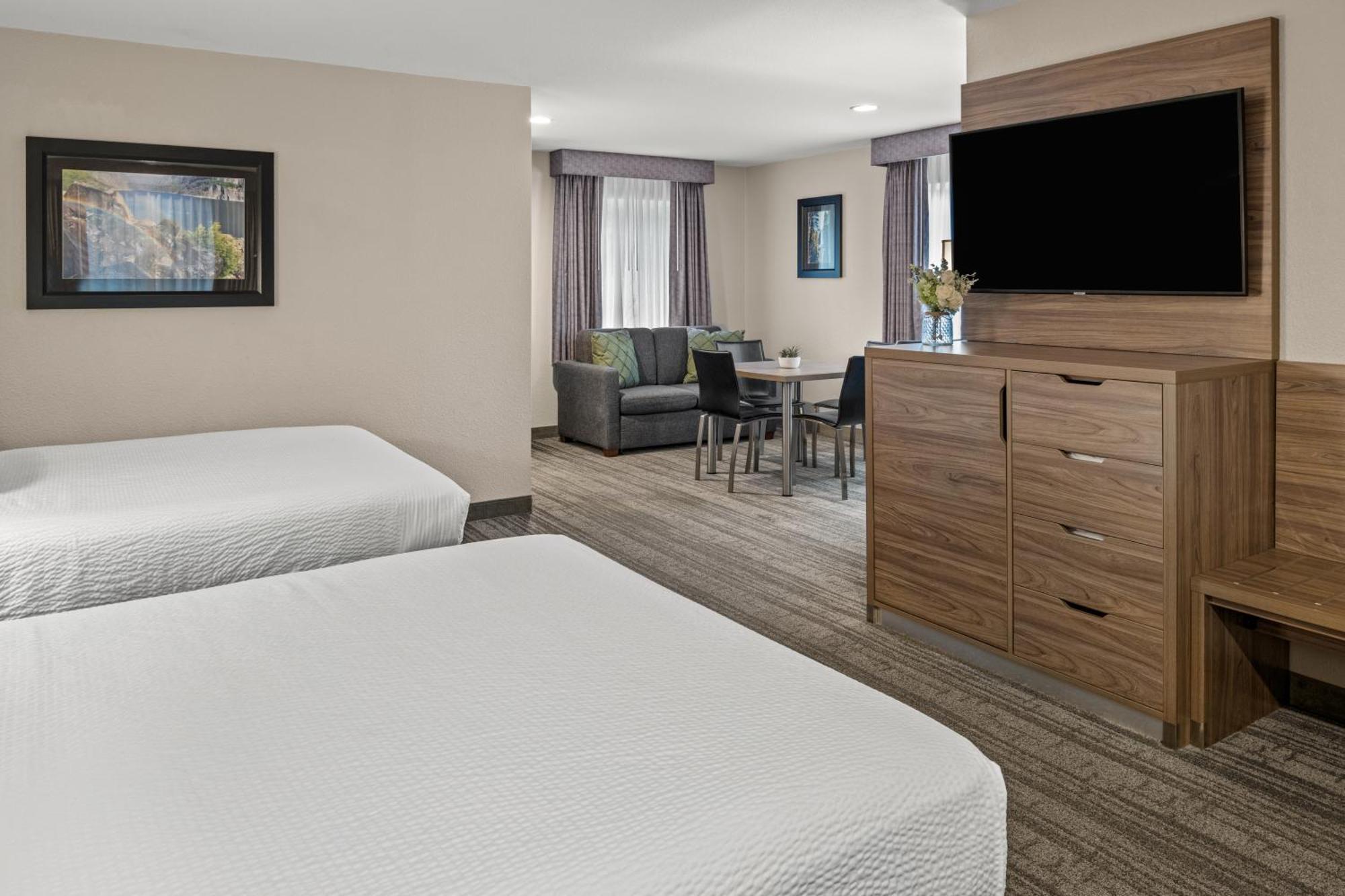 โยเสะไมต์ เวสต์เกต ลอดจ์ Hotel โกรฟแลนด์ ภายนอก รูปภาพ